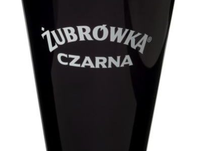 Zubrowka_Czarna_plastic_glass